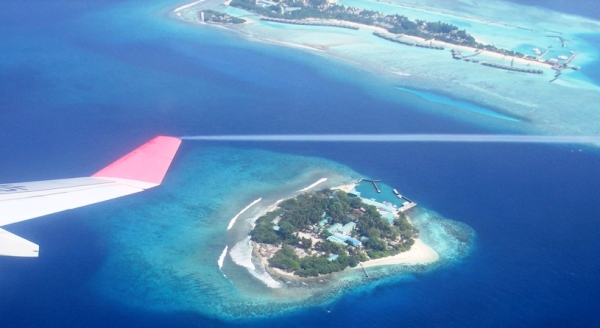 Maldive islands are threatened by global warming and rising sea levels