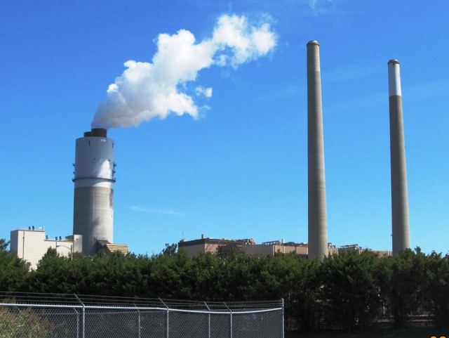 Polluting power plant in Balltimore (photo: Å. Bjørke)